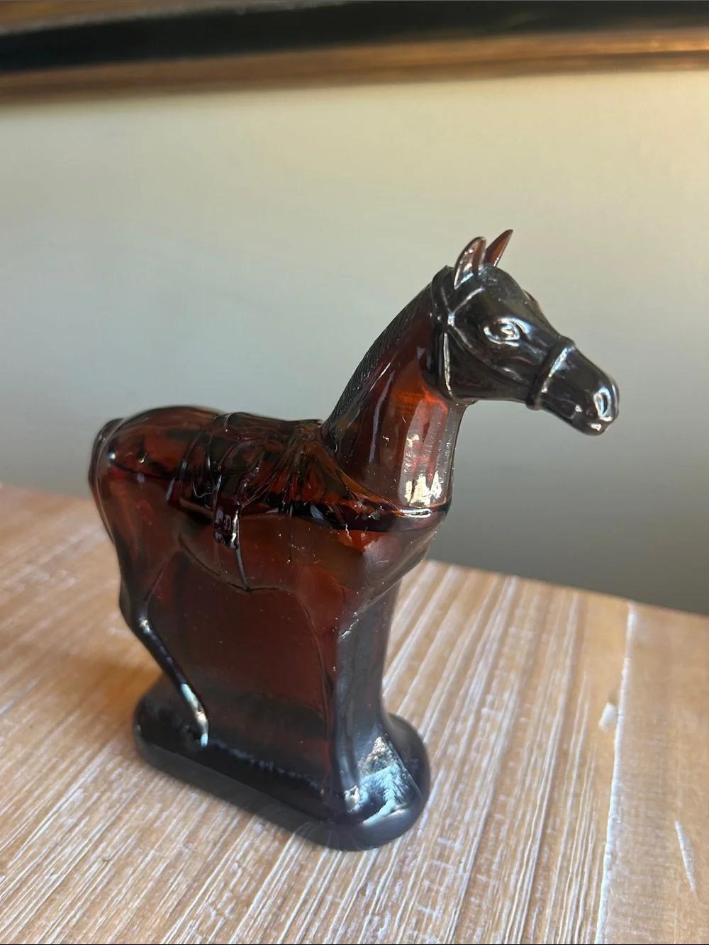 Vintage Avon Amber Horse Wild Berry Aftershave Glass Bottle Cologne